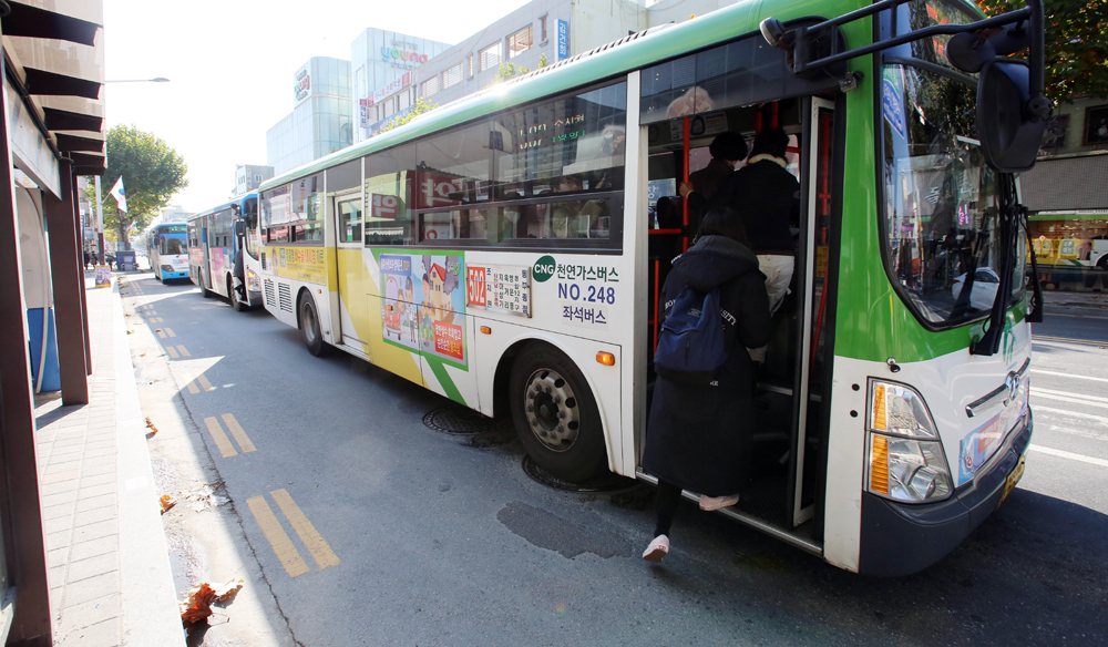 청주 시내를 달리는 시내버스
